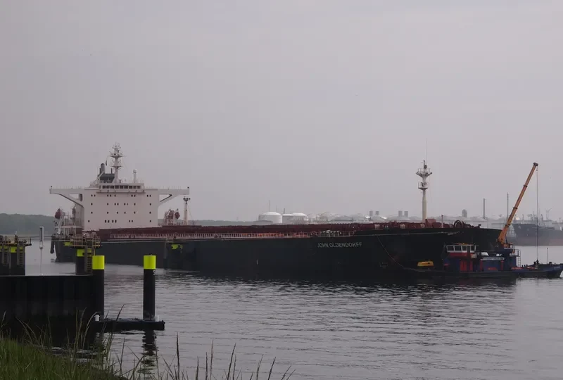 JOHN OLDENDORFF Bulk Carrier IMO 9225005 photo 10
