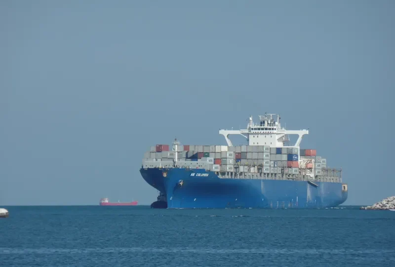 HS COLUMBIA Container Ship IMO 9225079 photo 7