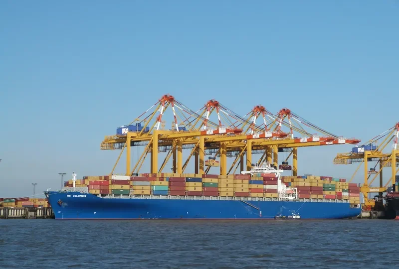 HS COLUMBIA Container Ship IMO 9225079 photo 9