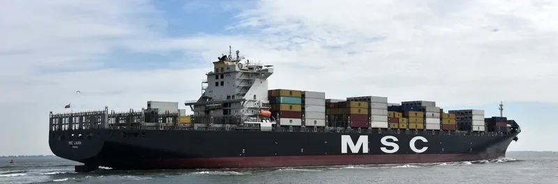 MSC LAURA Container Ship IMO 9225665 photo 7