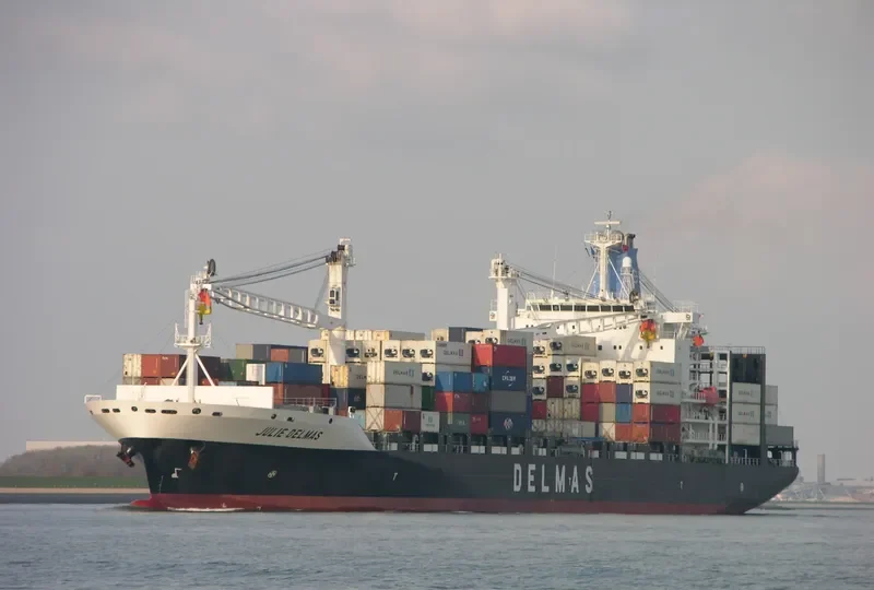 GSL JULIE Container Ship IMO 9225770 photo 4