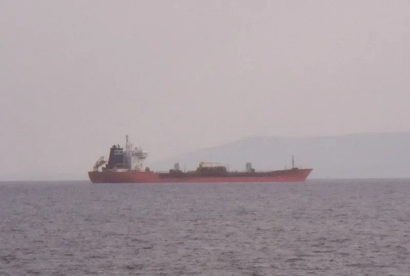 VALOR Tanker IMO 9226009 photo 4