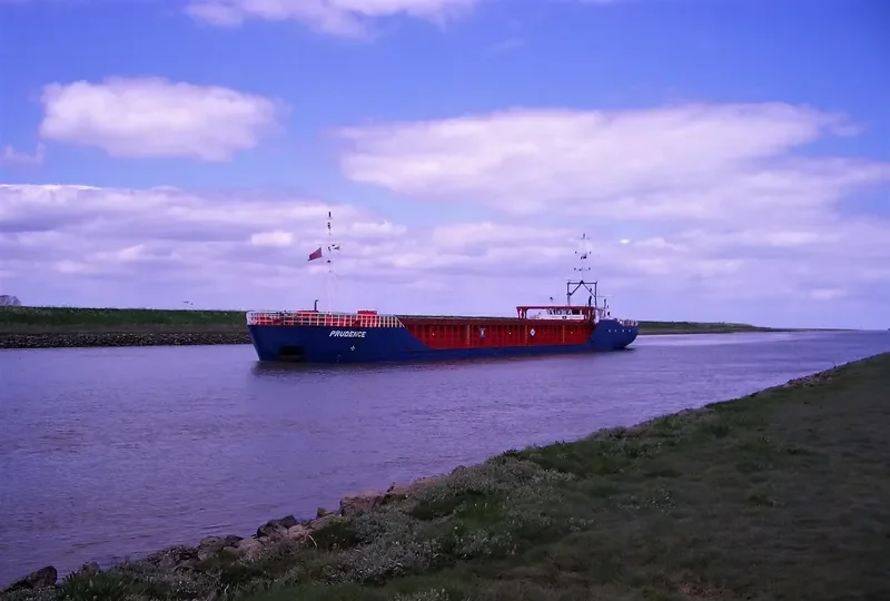 H&S PRUDENCE General Cargo IMO 9226188 photo 7