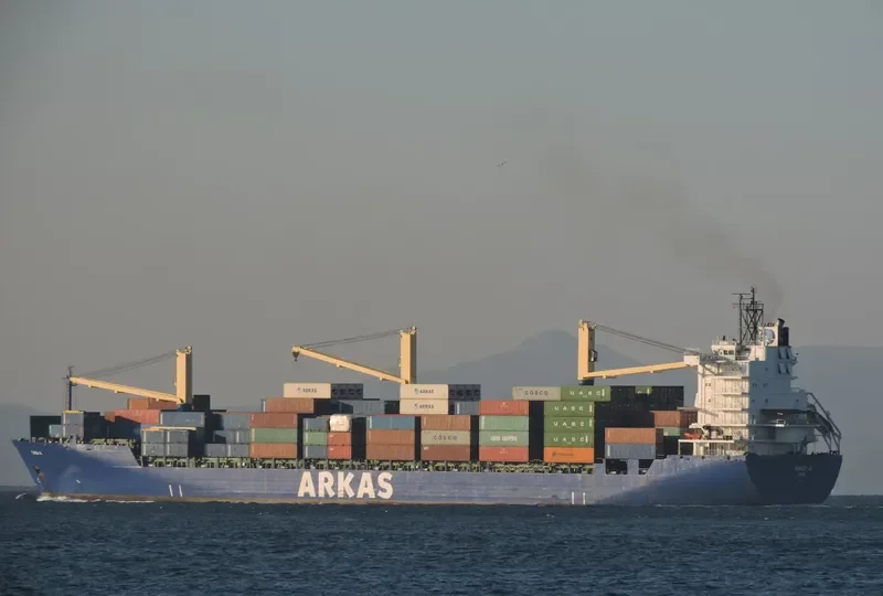 CINZIA A Container Ship IMO 9226516 photo 3