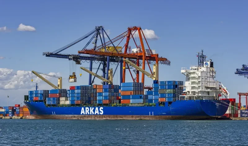 CINZIA A Container Ship IMO 9226516 photo 7