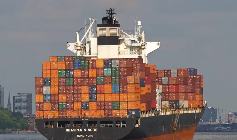 SEASPAN NINGBO Container Ship IMO 9227015 photo 3