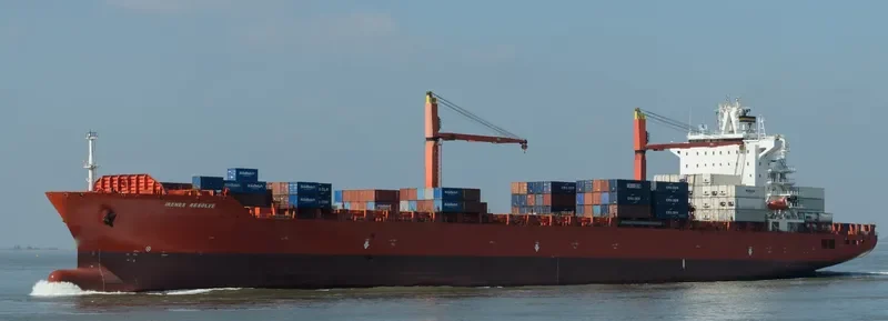 IRENES RESOLVE Container Ship IMO 9227273 photo 4