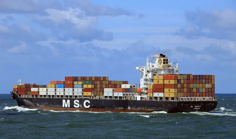 MSC VAISHNAVI R. Container Ship IMO 9227340 photo 3