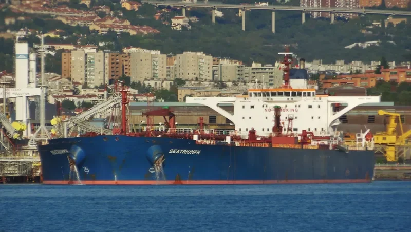 VLADIMIR VELIKIY Tanker IMO 9227455 photo 8