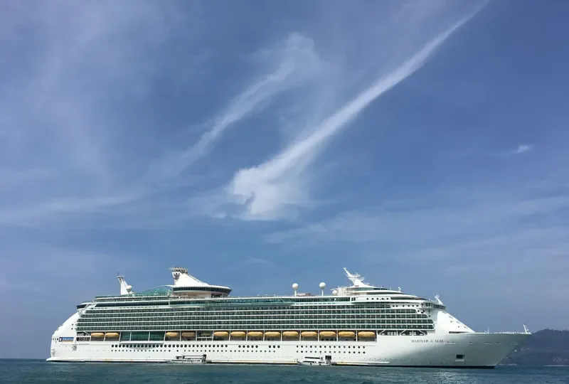 MARINER OF THE SEAS Passenger Ship IMO 9227510 photo 5