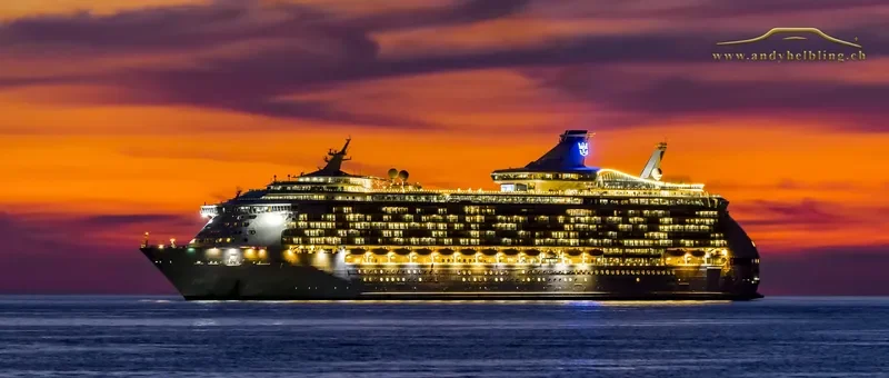 MARINER OF THE SEAS Passenger Ship IMO 9227510 photo 8
