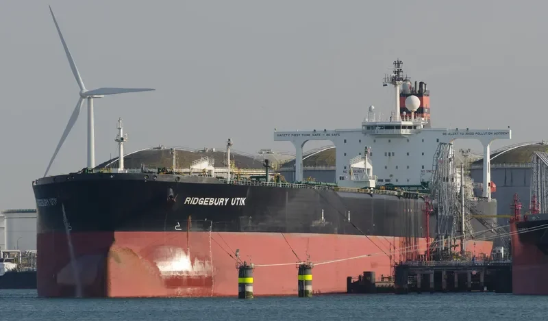 MIRAME Tanker IMO 9227948 photo 9