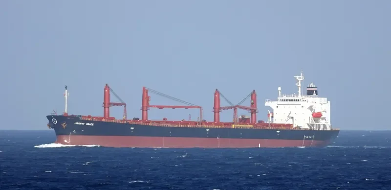 LIBERTY GRACE Bulk Carrier IMO 9228148 photo 9