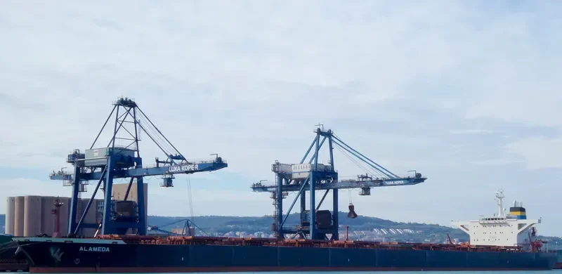 ALAMEDA Bulk Carrier IMO 9228174 photo 10