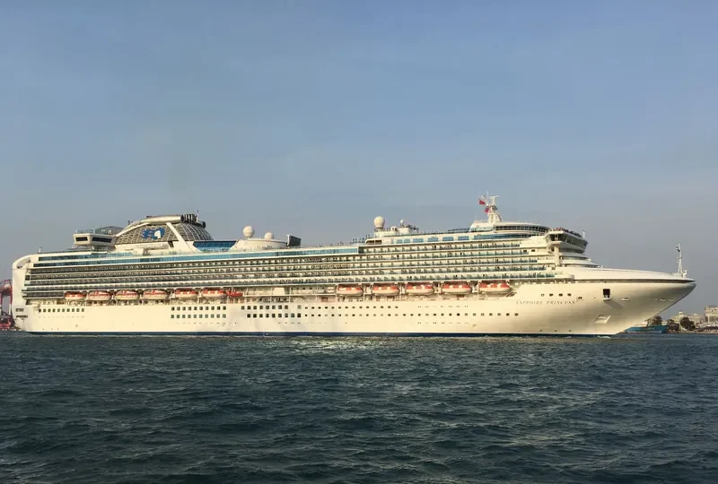 SAPPHIRE PRINCESS Passenger Ship IMO 9228186 photo 6