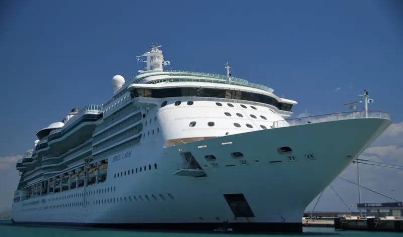 JEWEL OF THE SEAS Passenger Ship IMO 9228356 photo 8