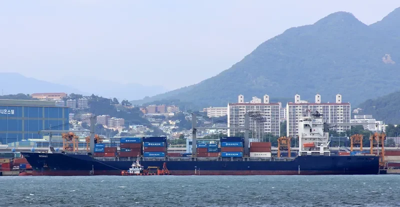 BONNY Container Ship IMO 9228514 photo 2