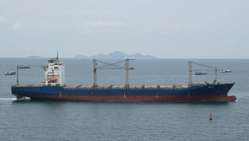 BELLA I Container Ship IMO 9228526 photo 2