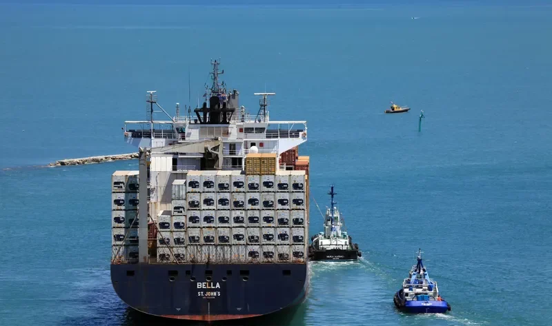BELLA I Container Ship IMO 9228526 photo 5
