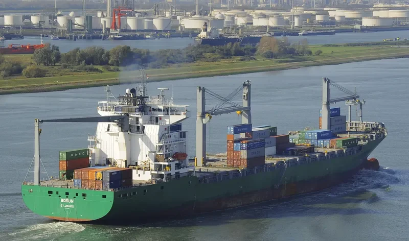 SUN Container Ship IMO 9228540 photo 7