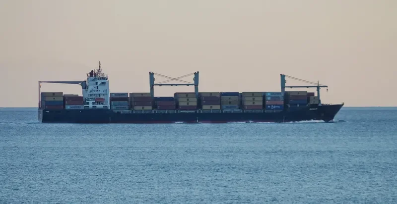 SUN Container Ship IMO 9228540 photo 10