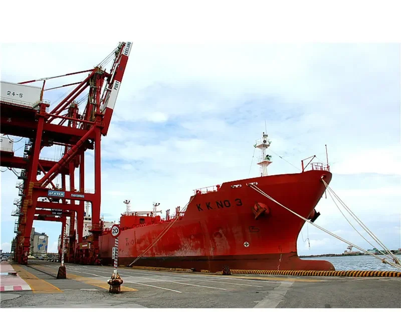 FLORENTINE Tanker IMO 9228710 photo 3