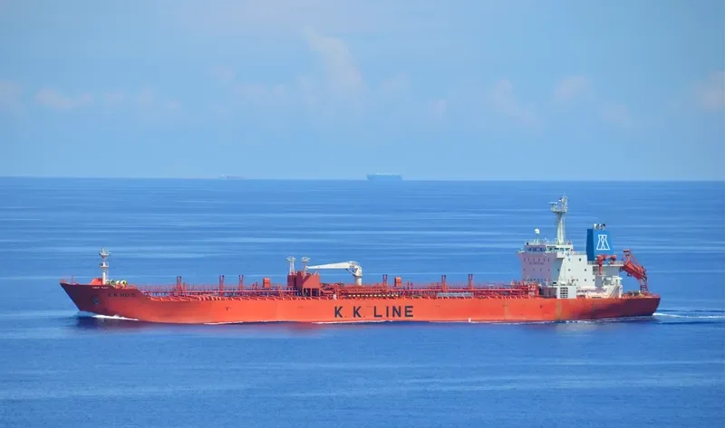 K.K.NO.5 Tanker IMO 9228722 photo 3
