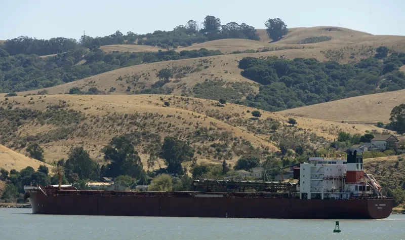 CSL FRONTIER Bulk Carrier IMO 9228734 photo 6