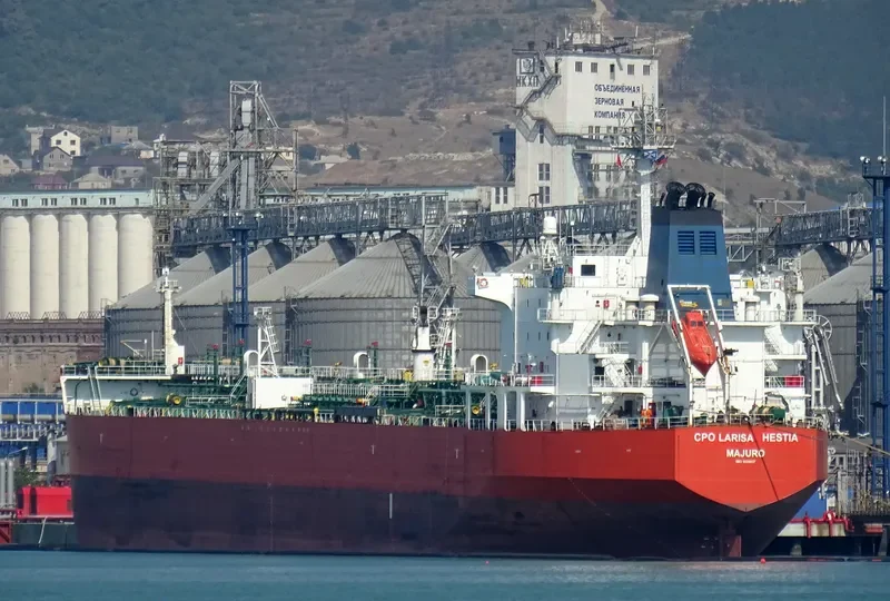 GREEN PLUS Tanker IMO 9228837 photo 6