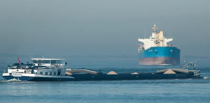 HG SHANGHAI Bulk Carrier IMO 9228992 photo 7