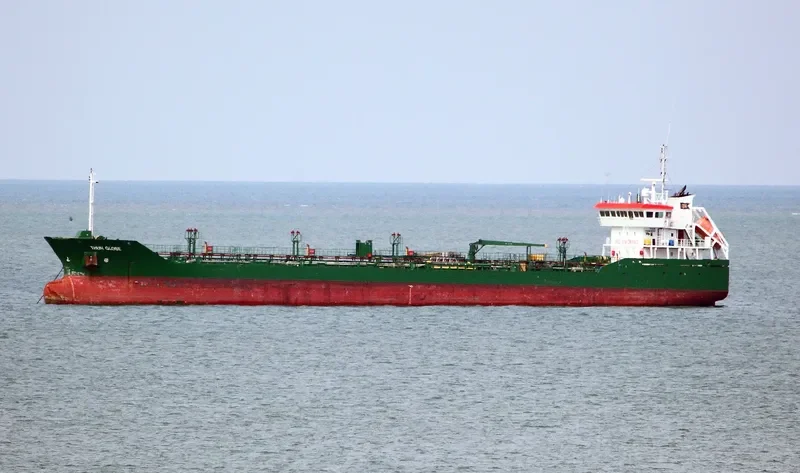 SATYA Tanker IMO 9229051 photo 4