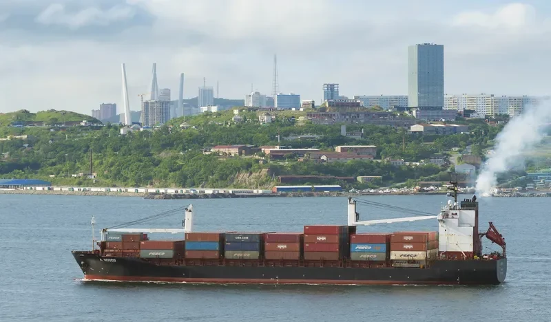 A HOUOU Container Ship IMO 9229609 photo 7