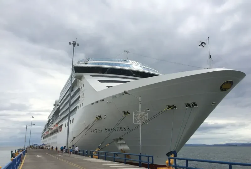 CORAL PRINCESS Passenger Ship IMO 9229659 photo 4