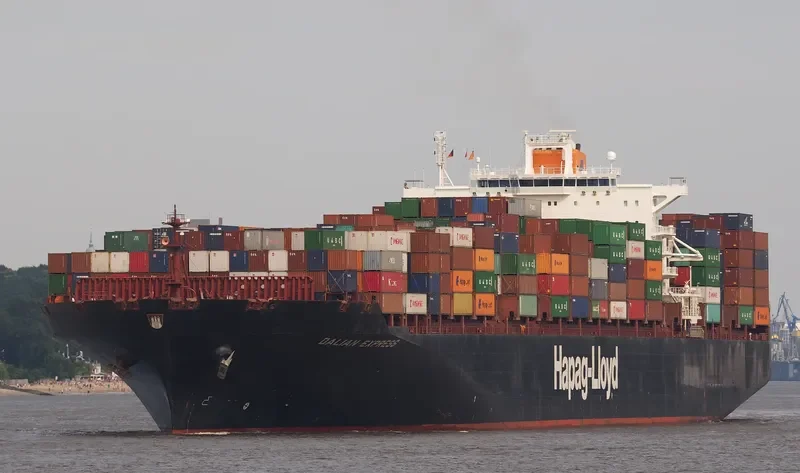 DALIAN EXPRESS Container Ship IMO 9229829 photo 5