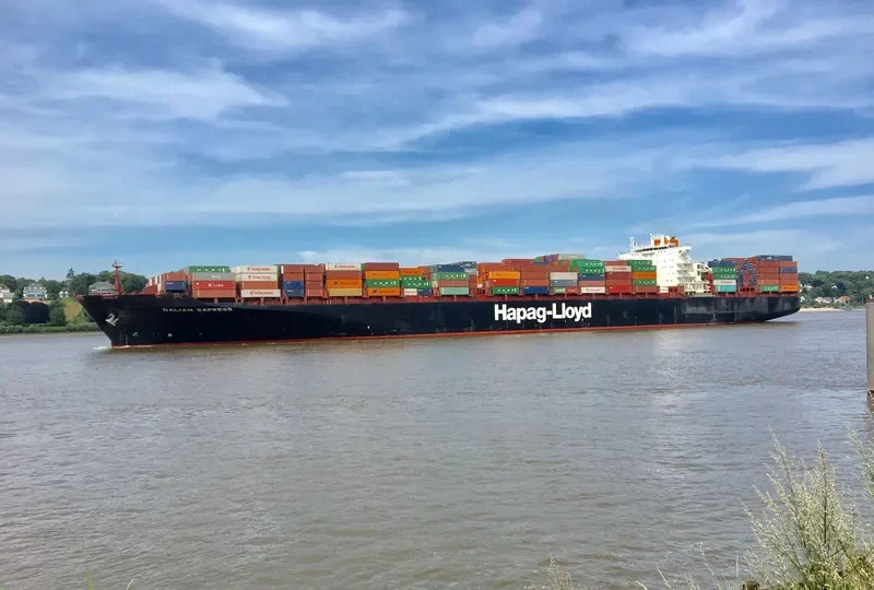 DALIAN EXPRESS Container Ship IMO 9229829 photo 7