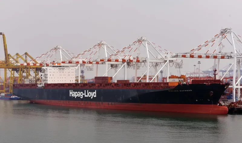 DALIAN EXPRESS Container Ship IMO 9229829 photo 10
