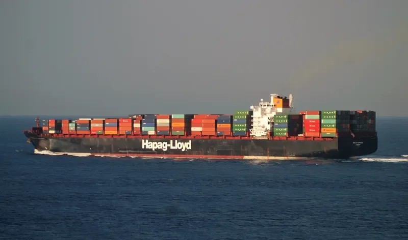 BERLIN EXPRESS Container Ship IMO 9229855 photo 3