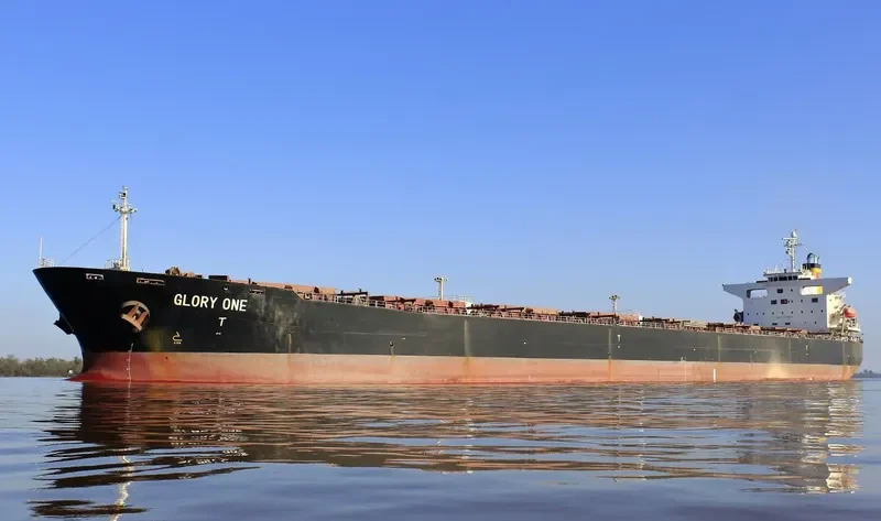 GLORY ONE Bulk Carrier IMO 9230141 photo 2