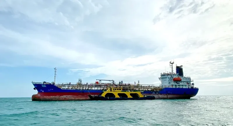 PHILIPPA Tanker IMO 9230177 photo 6