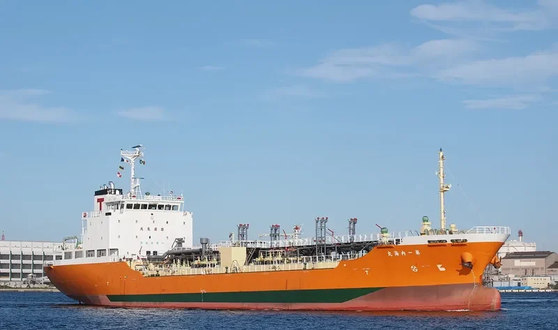 NAIKAI MARU NO.1 Tanker IMO 9230189 photo 5