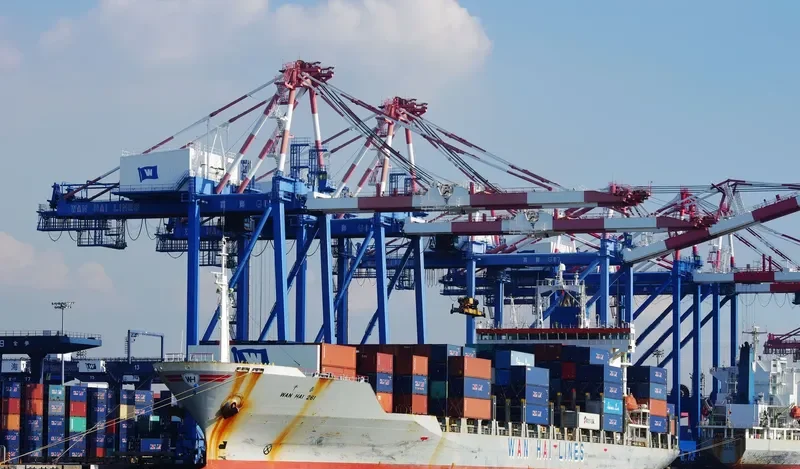WAN HAI 261 Container Ship IMO 9230206 photo 5