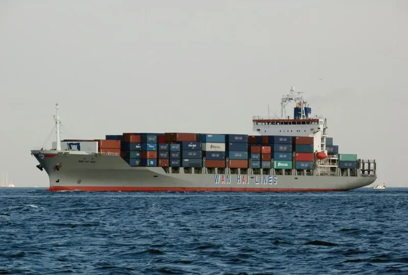 WAN HAI 262 Container Ship IMO 9230218 photo 6