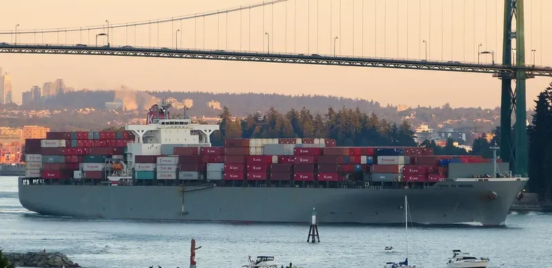 BRIDGE Container Ship IMO 9230309 photo 9