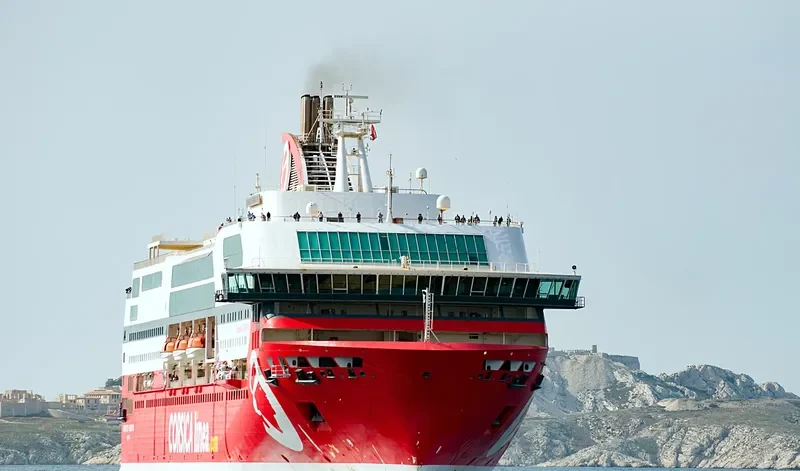 DANIELLE CASANOVA Passenger Ship IMO 9230476 photo 10