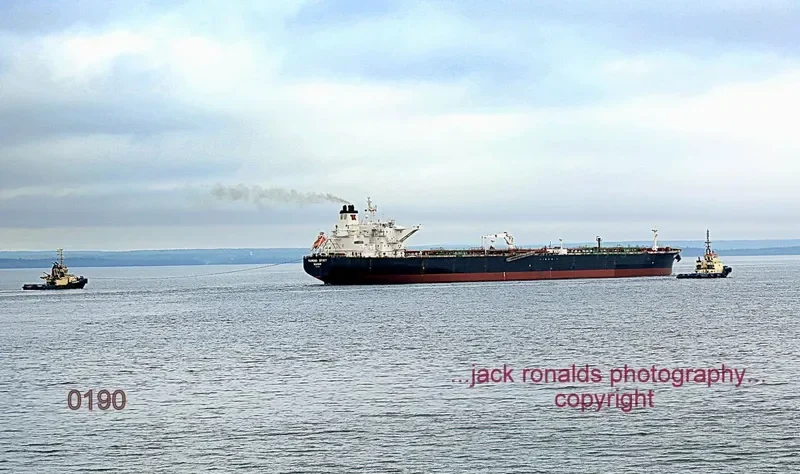 NEW LEGEND Tanker IMO 9230505 photo 3