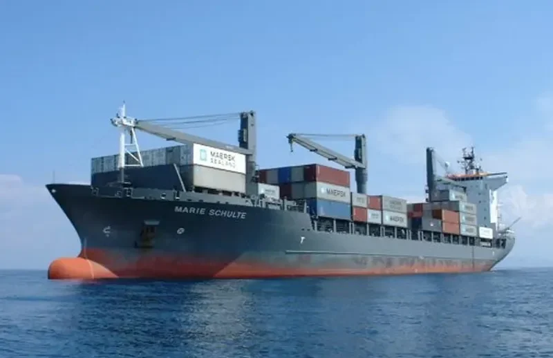 GDYNIA TRADER Container Ship IMO 9230775 photo 4