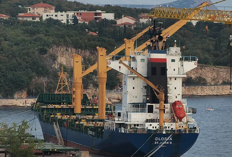 CAPITAINE DAMPIER Container Ship IMO 9230787 photo 3
