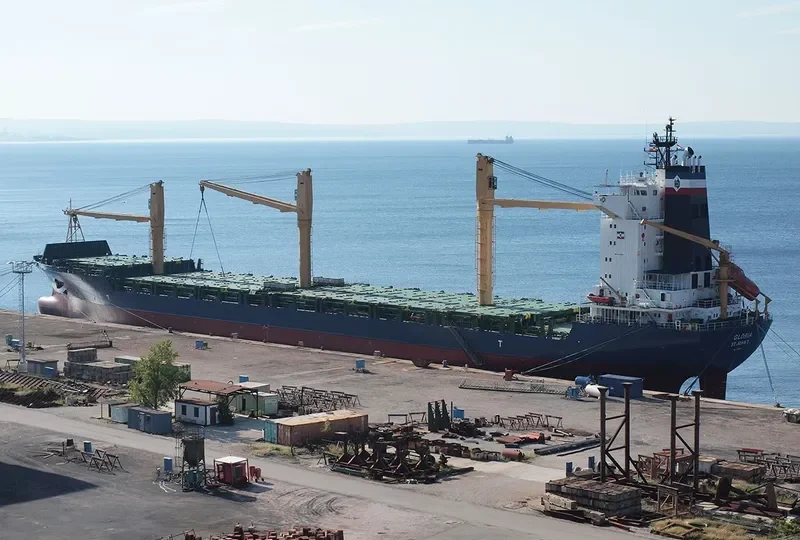 CAPITAINE DAMPIER Container Ship IMO 9230787 photo 8
