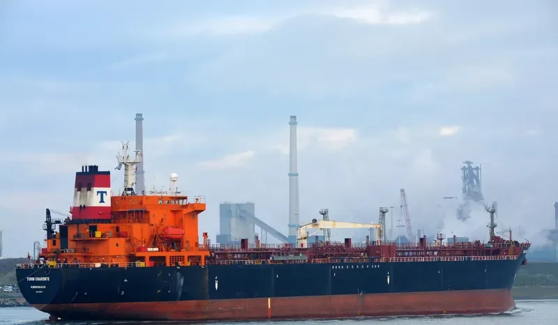 EXPLORINDO 1 Tanker IMO 9230854 photo 4