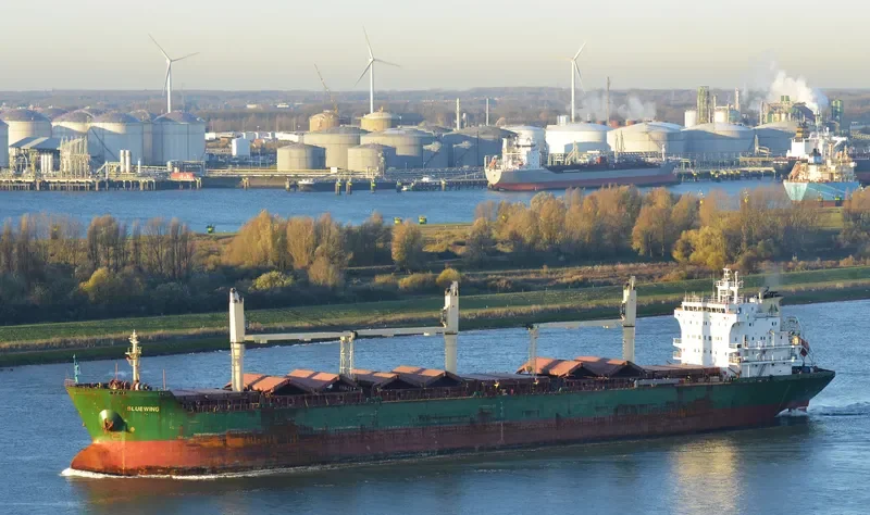MAK 1 Bulk Carrier IMO 9230919 photo 5
